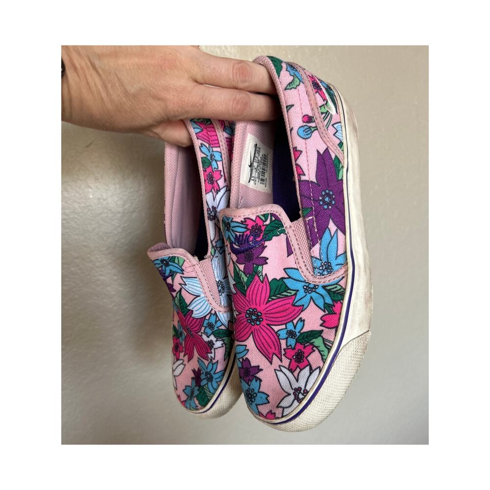 Nike Tropical Floral Bright Slip ons - Picture 2 of 7